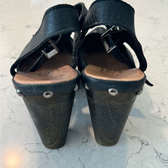 Free people collab with Jeffrey Campbell, Kathleen, black clogs size 9 - Picture 4 of 8
